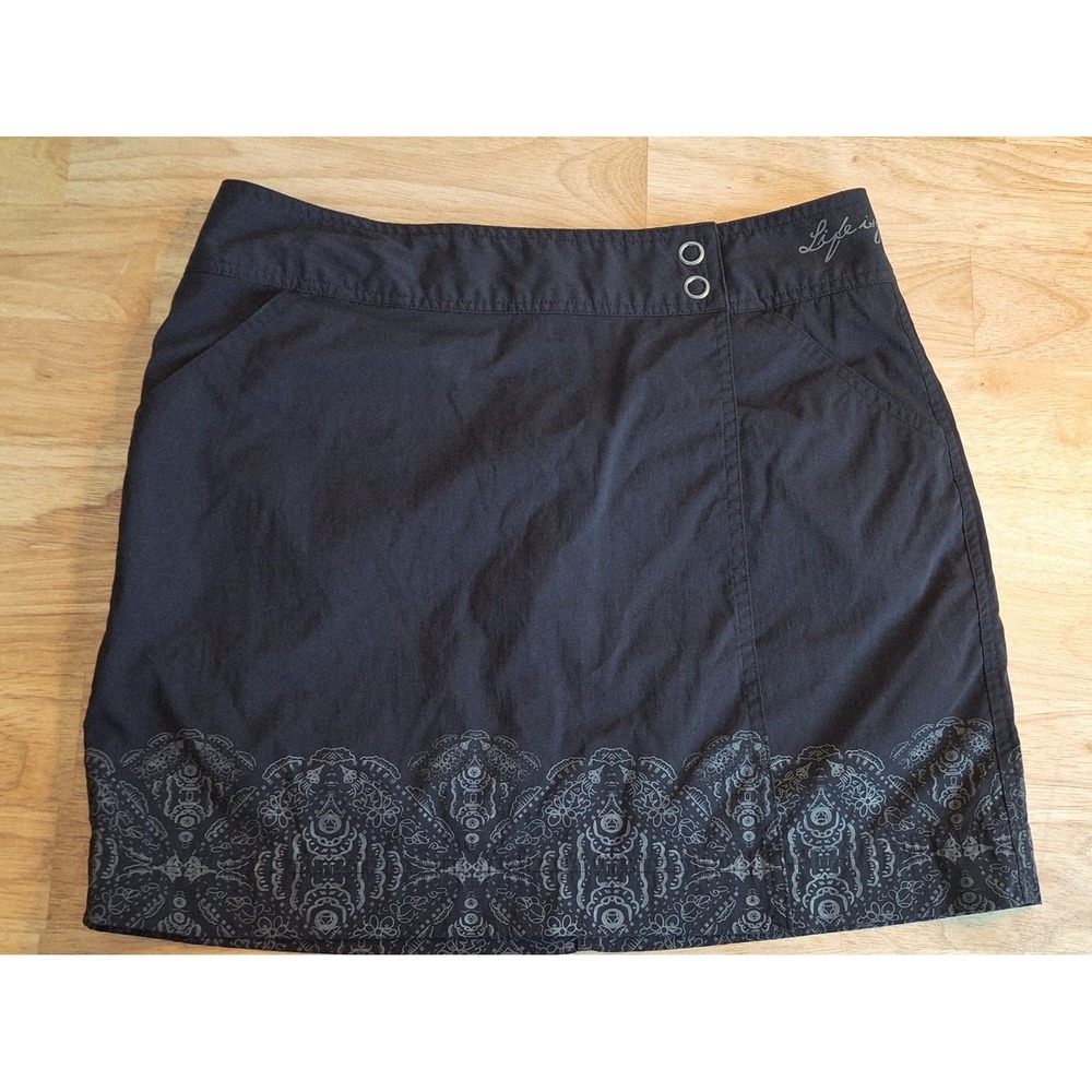 Life Is Good Skort Womens 2 Black Geometric Border Print Active Travel Casual